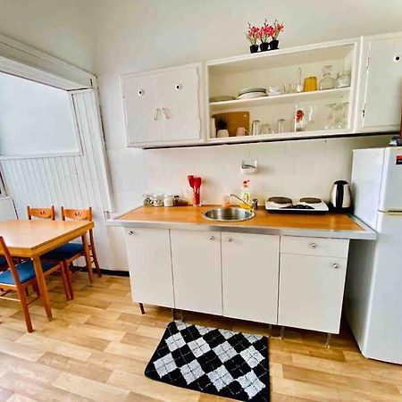 Entire Apartment Facing The Sea テル・アビブ エクステリア 写真