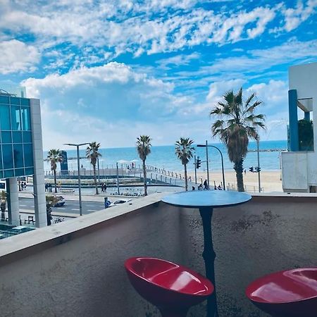 Entire Apartment Facing The Sea テル・アビブ エクステリア 写真